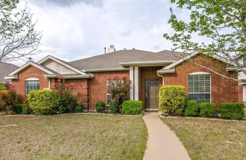 110 Brookshore Drive, Rockwall, TX 75032