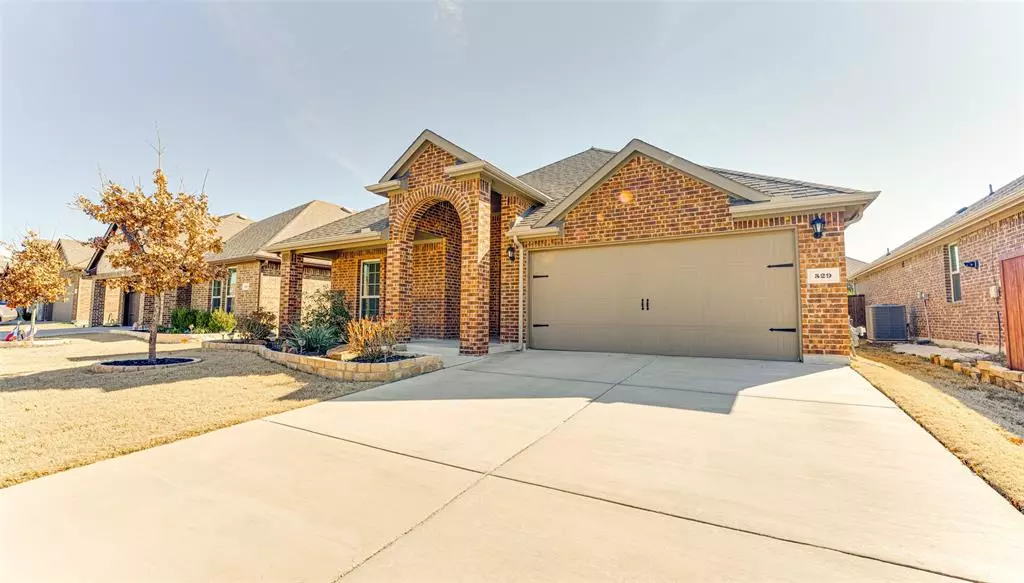 529 Pleasant Hill Lane, Fate, TX 75189