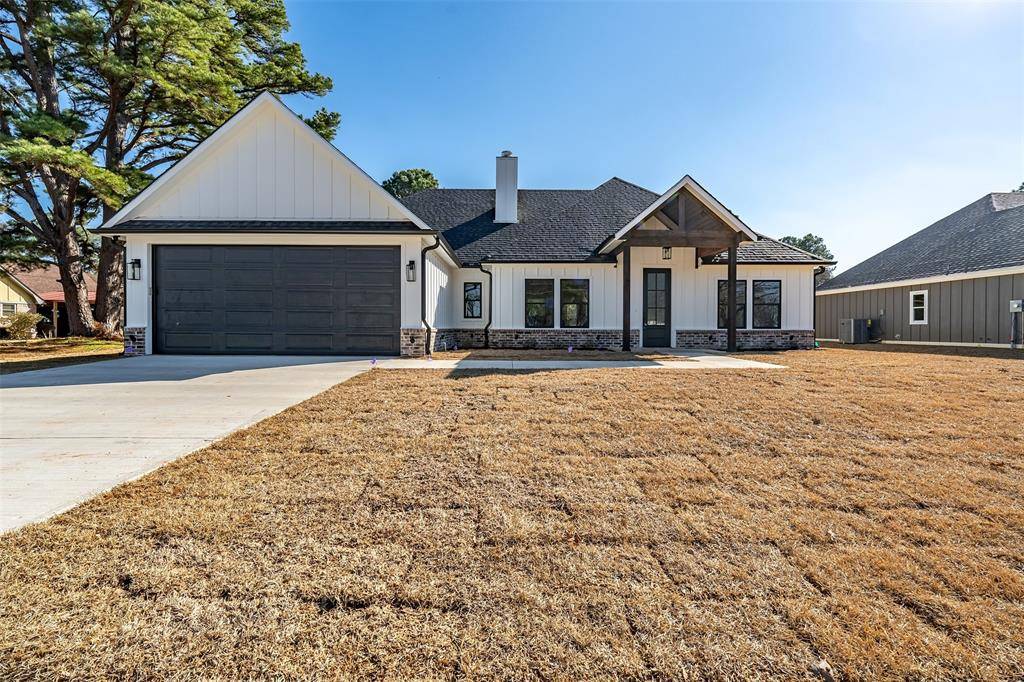 Troup, TX 75789,17931 W Lakeview