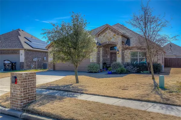 621 Beechwood Drive, Greenville, TX 75402