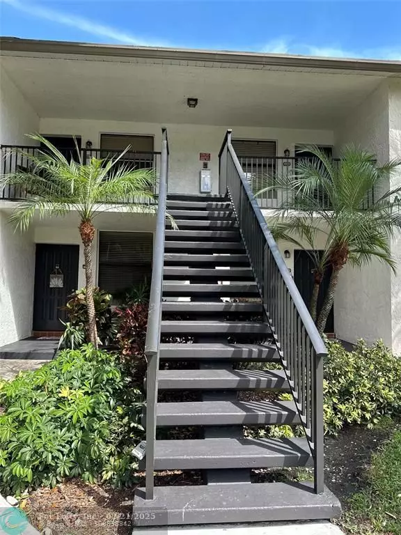 Deerfield Beach, FL 33442,1252 S Military Trl  #1424