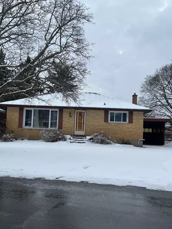 10 Patrick ST, Quinte West, ON K8V 4B3