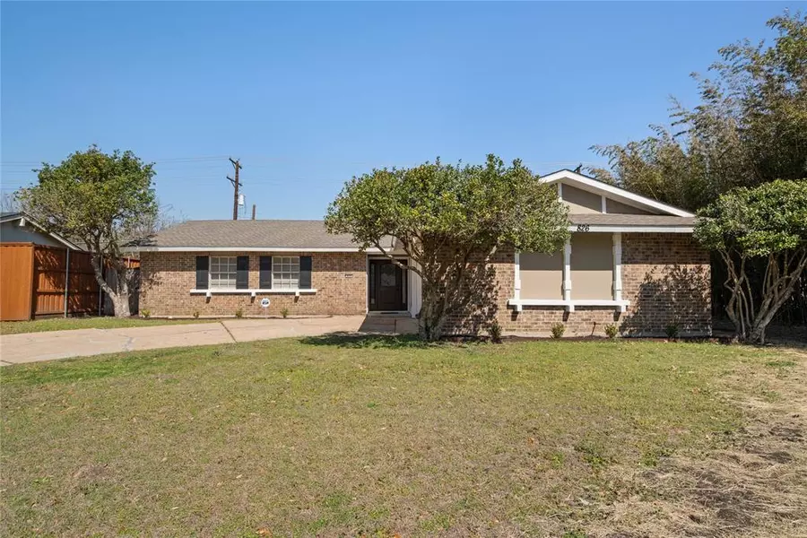 826 Firestone Lane, Richardson, TX 75080