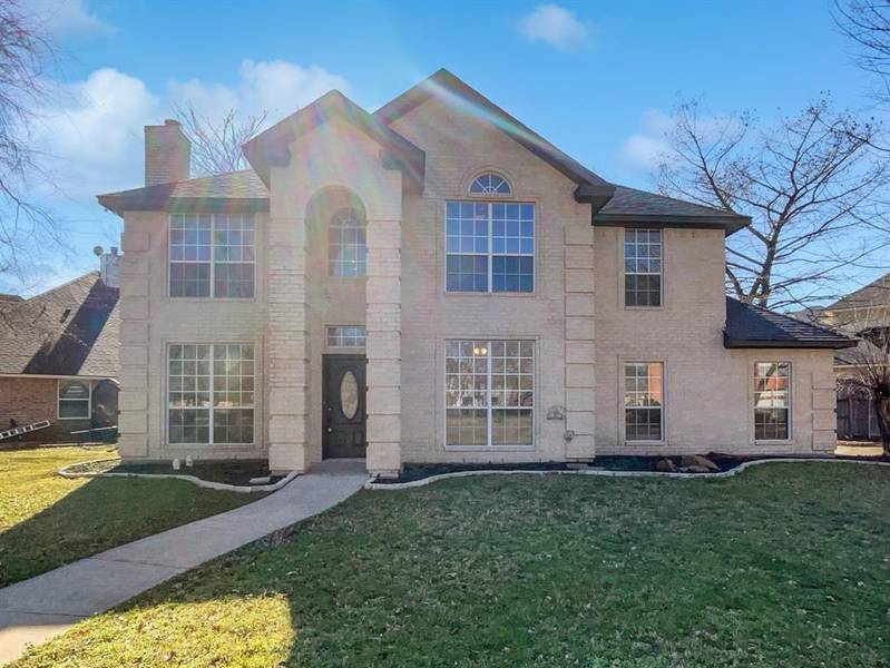 2741 Montreal Drive, Hurst, TX 76054