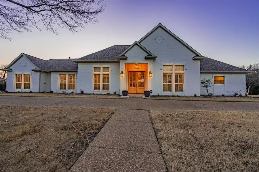 509 Overlook Drive, Heath, TX 75032