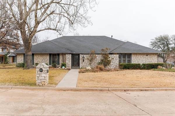 11220 Willow Grove Road, Oklahoma City, OK 73120