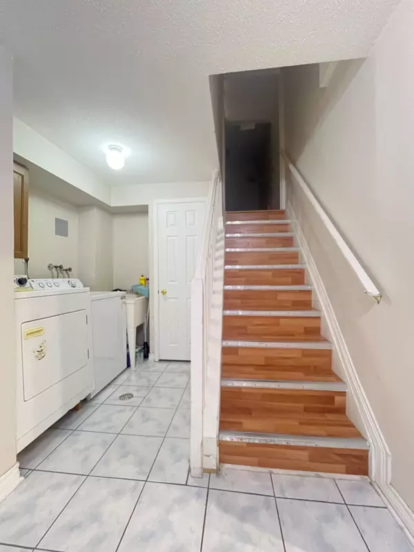 Mississauga, ON L4Z 4J9,143 Nahani WAY #Basement