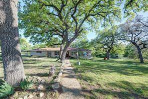 604 W Sherman Street, Chico, TX 76431