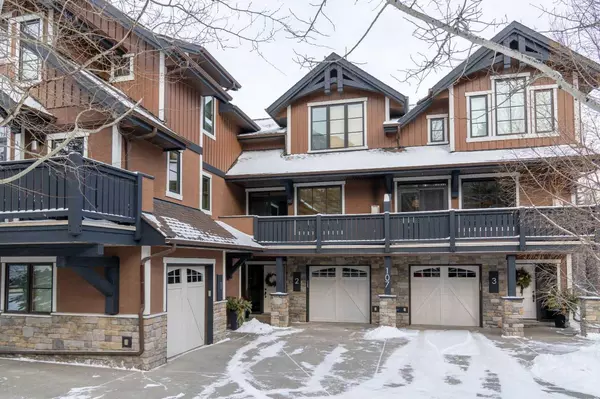 107 Rundle DR #2, Canmore, AB T1W 2L8