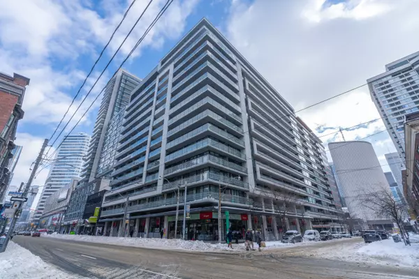 111 Elizabeth ST #1822, Toronto C01, ON M5G 1P7