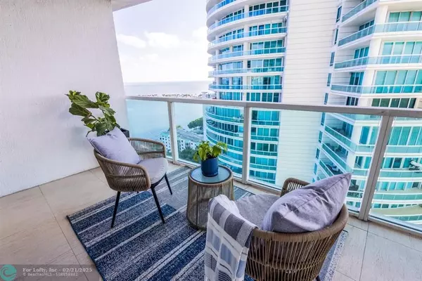 2101 Brickell Ave  #1809, Miami, FL 33129