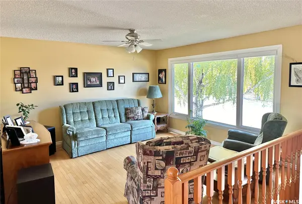 400 4th AVENUE W, Debden, SK S0J 0S0