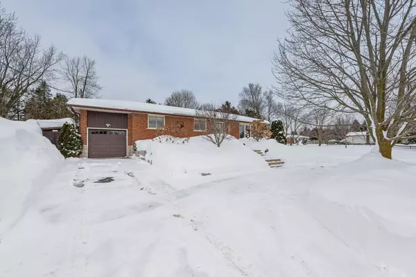 170 Barnett CRES, Centre Wellington, ON N1M 3E5