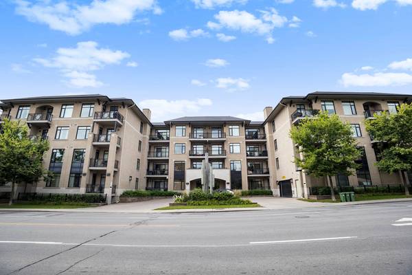 808 Bronson AVE #105, Dows Lake - Civic Hospital And Area, ON K1S 5A4