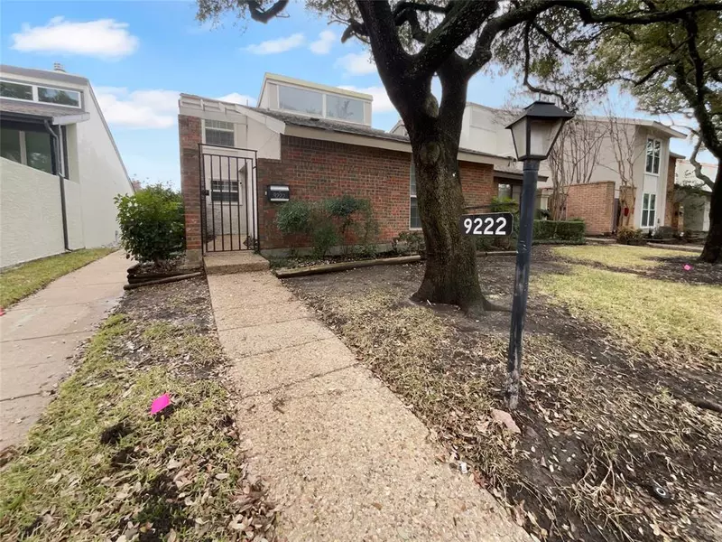 9222 Flickering Shadow Drive, Dallas, TX 75243