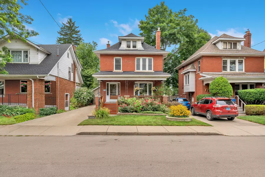 74 Balmoral AVE S, Hamilton, ON L8M 3J9