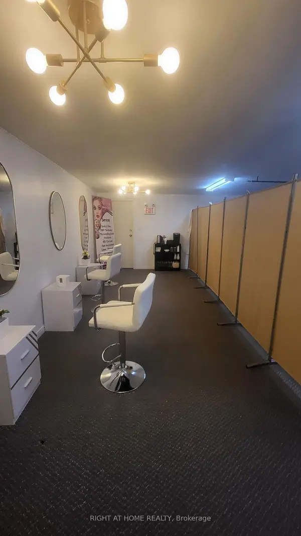 45 Dalkeith DR #1, Brantford, ON N3P 1M1