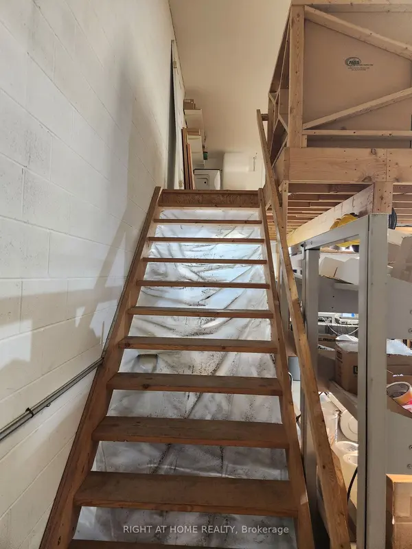 Brantford, ON N3P 1M1,45 Dalkeith DR #6