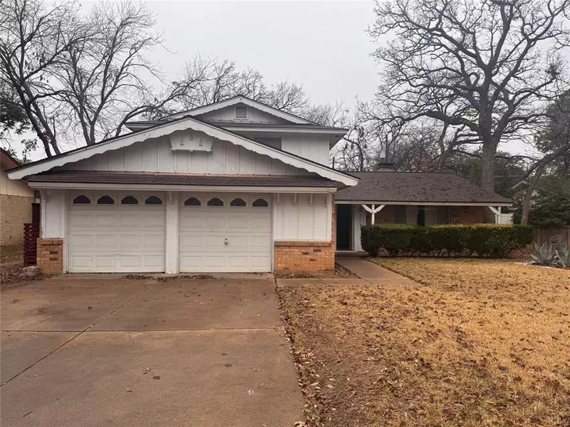 604 Buffalo Drive, Arlington, TX 76013