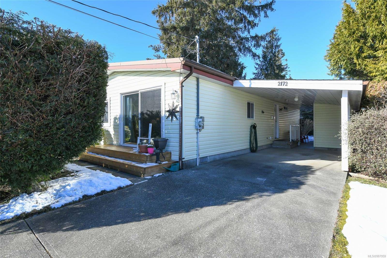 Courtenay, BC V9N 7L8,2172 6th St E