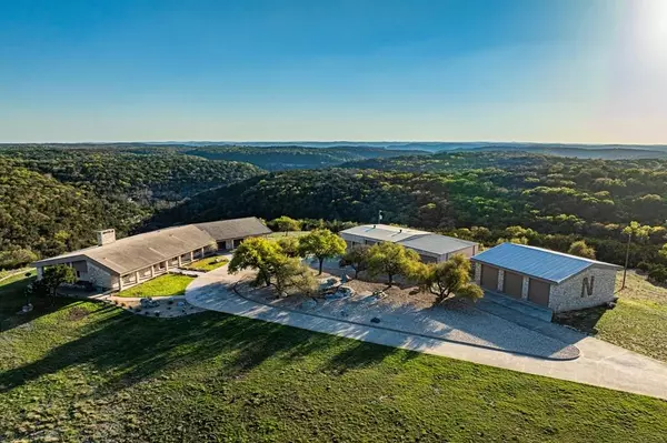 4481 Medina Hwy, Kerrville, TX 78028