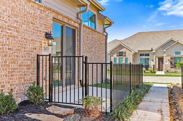 Grand Prairie, TX 75054,2621 Chablis Drive