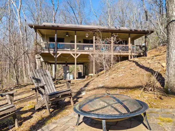 594 Creekside Road, Ellijay, GA 30540