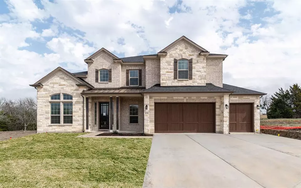 124 Deep Water Court, Heath, TX 75032