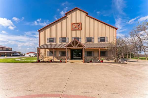 2701 Hartlee Field Road, Denton, TX 76208