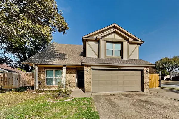 1440 Ryan Court, Grapevine, TX 76051