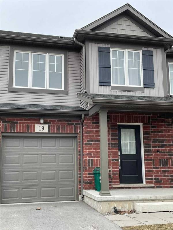 19 Damude AVE, Thorold, ON L2V 0G6