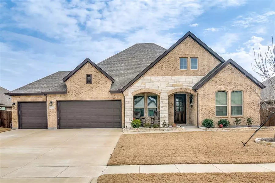 237 Chesapeake Drive, Forney, TX 75126