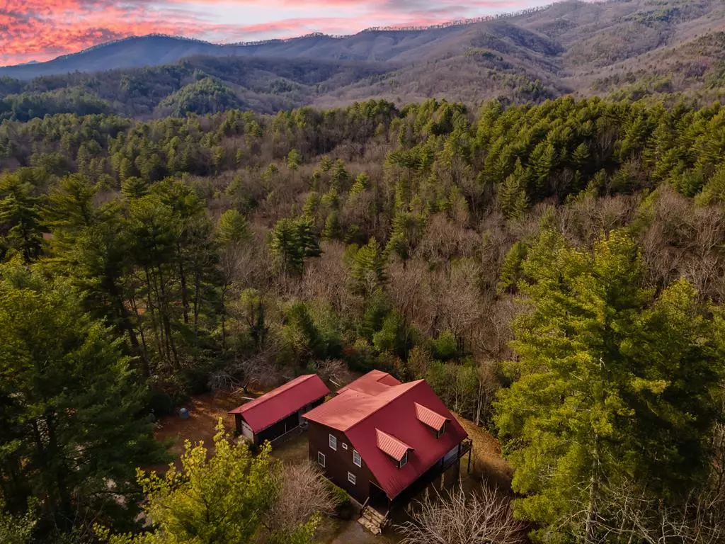 Hayesville, NC 28904,636 Granite Drive