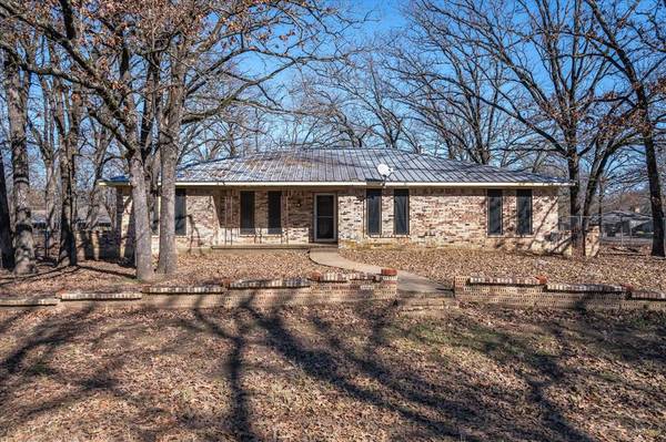 507 Warren Street, Edgewood, TX 75117