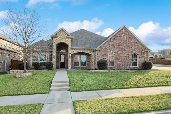 5212 Windstone Drive, Fort Worth, TX 76244