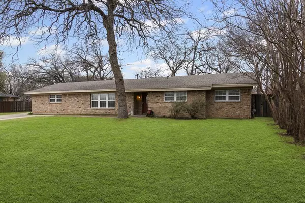 Irving, TX 75062,2614 Newton Circle E