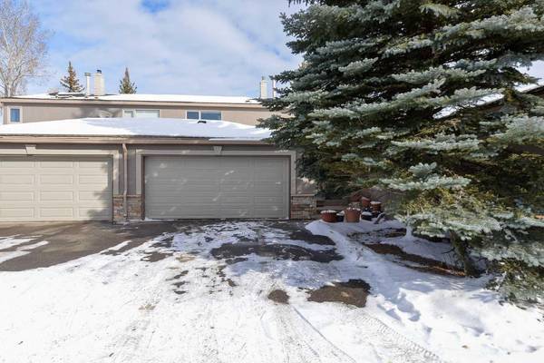 1815 Varsity Estates DR Northwest #113, Calgary, AB T3B 3Y7