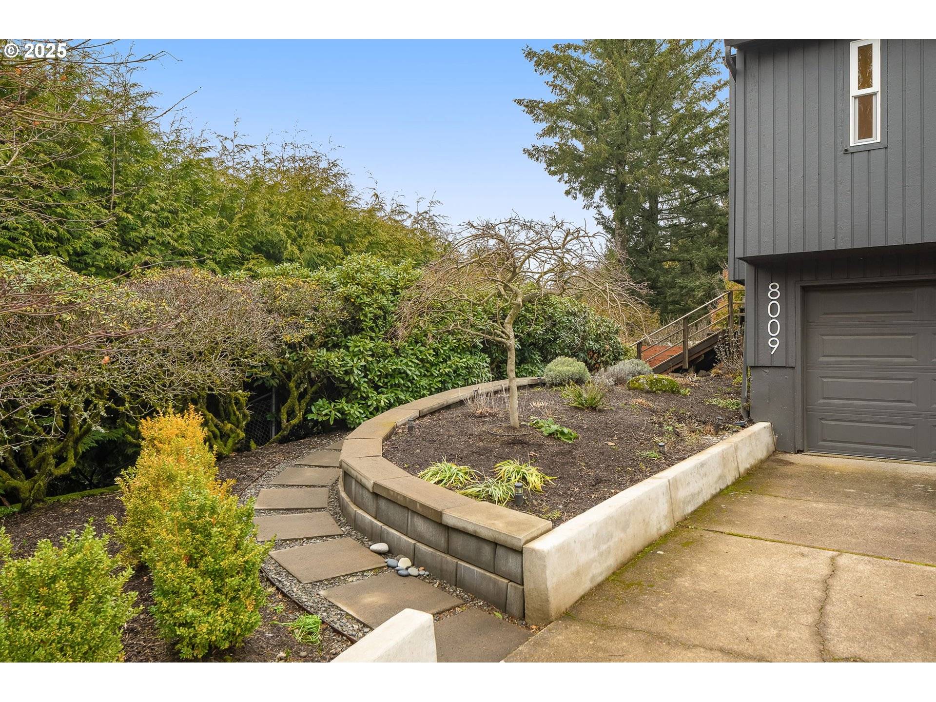 Portland, OR 97229,8009 NW REED DR