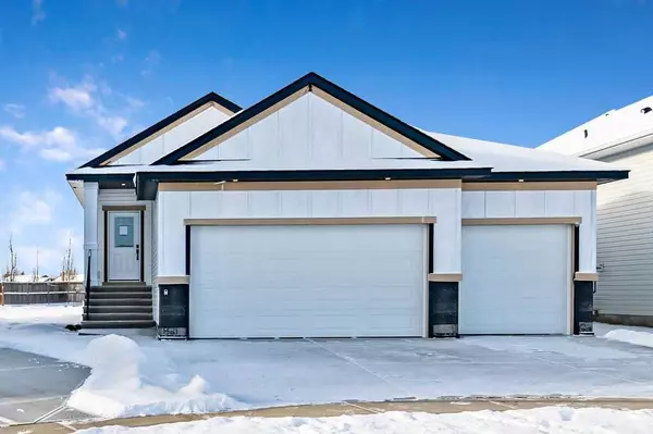 821 Hampshire CRES NE, High River, AB T1V 0E3