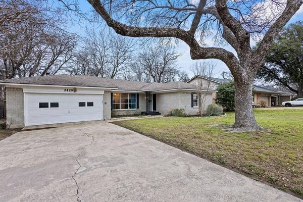 2429 Telegraph Avenue, Dallas, TX 75228