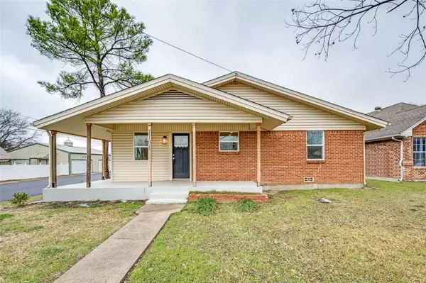 1101 Carpenter Street, Bridgeport, TX 76426