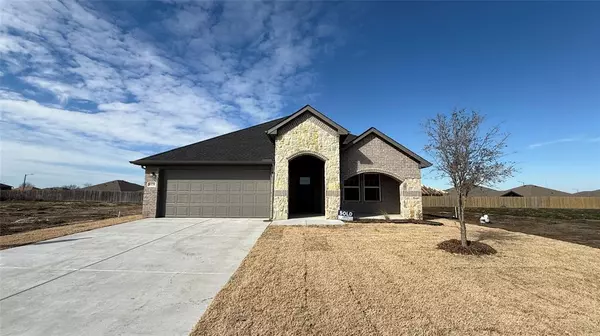 6120 Kayla Lane, Greenville, TX 75402