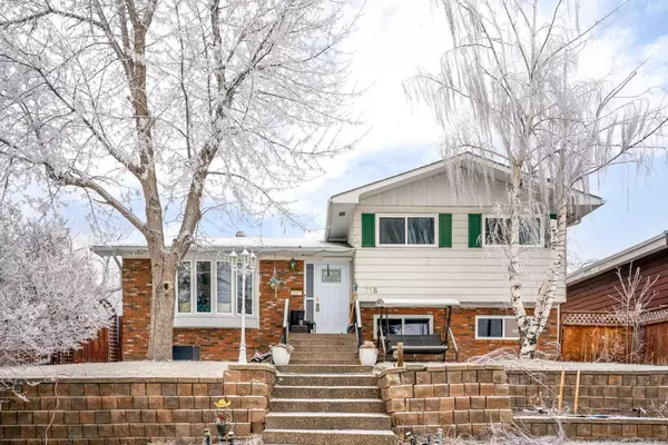 216 Huntford WAY NE,  Calgary,  AB T2K 3Z7