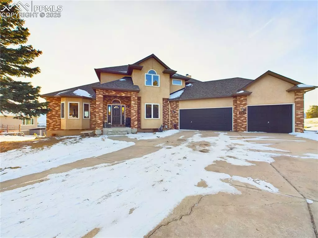 Monument, CO 80132,937 Caribou DR #West