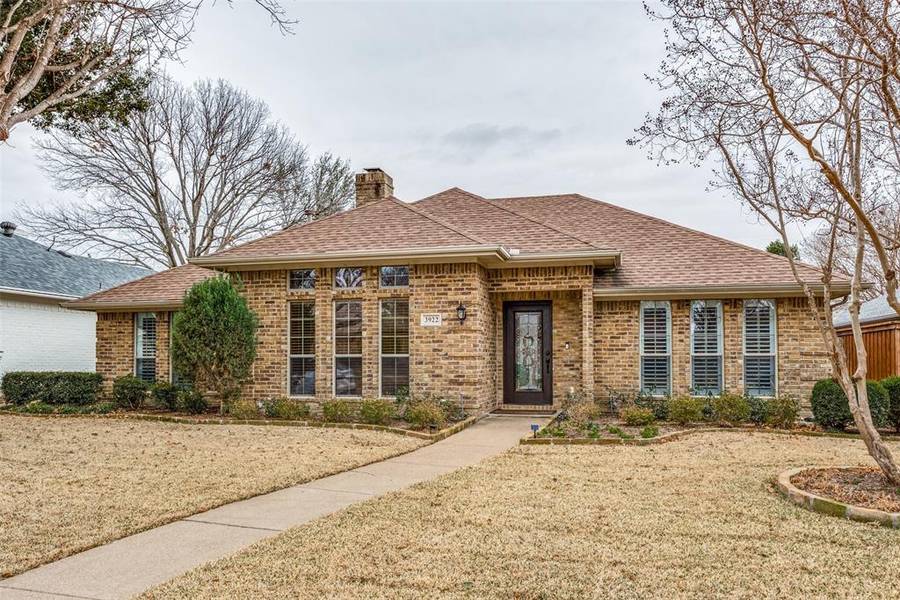 3922 Bobbin Lane, Addison, TX 75001