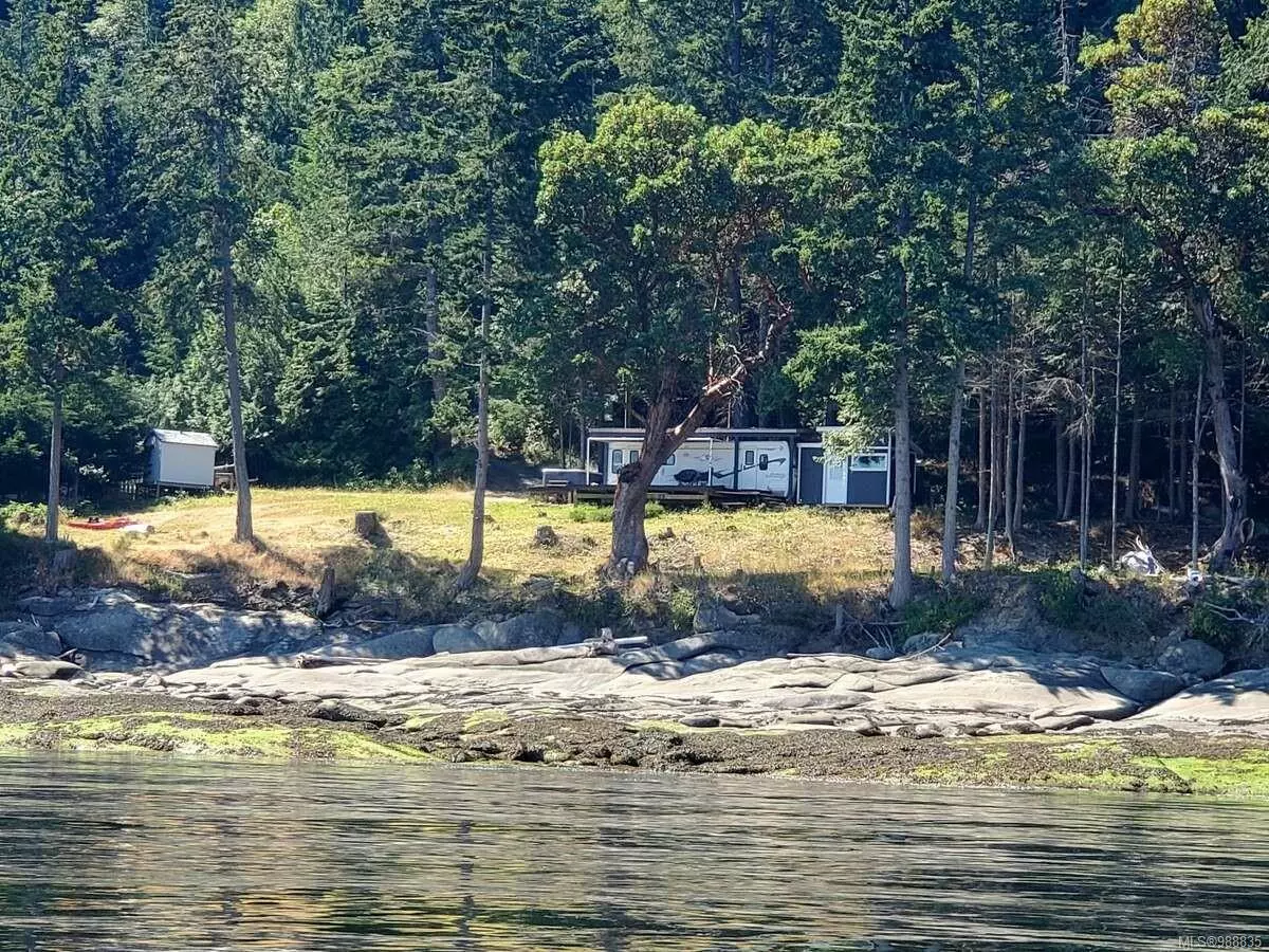 Saturna Island, BC V0N 2Y0,403 East Point Rd