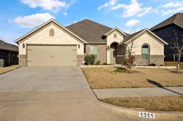 1311 Blanco Trail, Mansfield, TX 76063