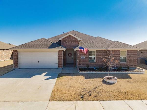 308 Duke Court, Fate, TX 75189