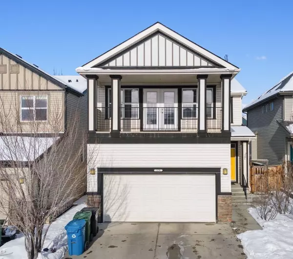 579 Copperpond CIR Southeast, Calgary, AB T2Z 0X9