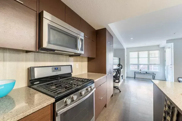 Calgary, AB T2T 6S3,1719 9A ST Southwest #115